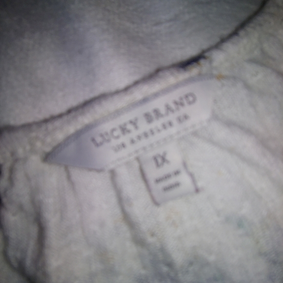 GUC Plus Size Lucky Brand Antique Floral Print Button Sleeve Top – Size 1X - Picture 8 of 16